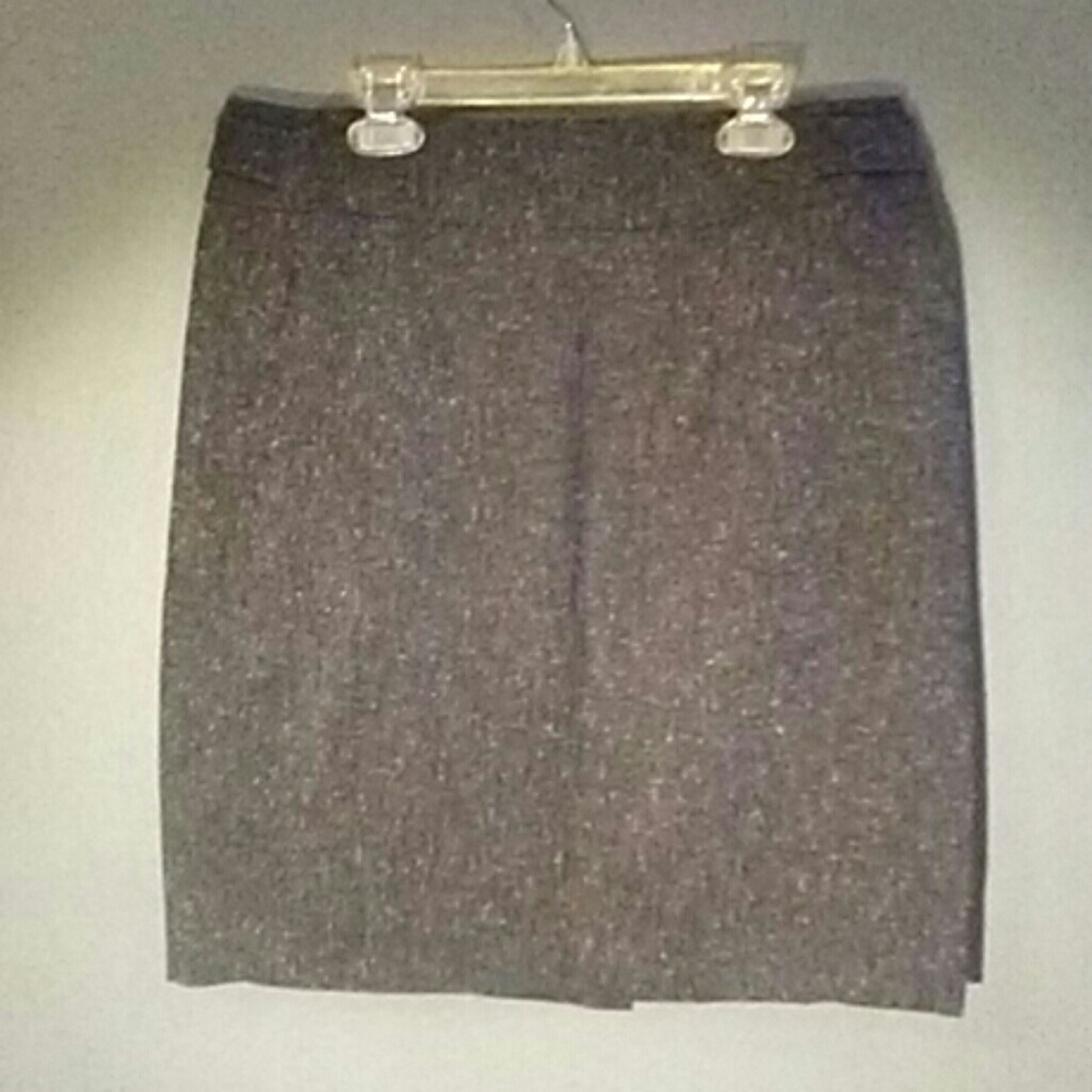 Knee length skirt